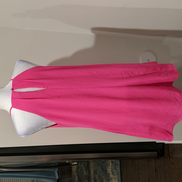 Pink dress - Picture 2 of 2